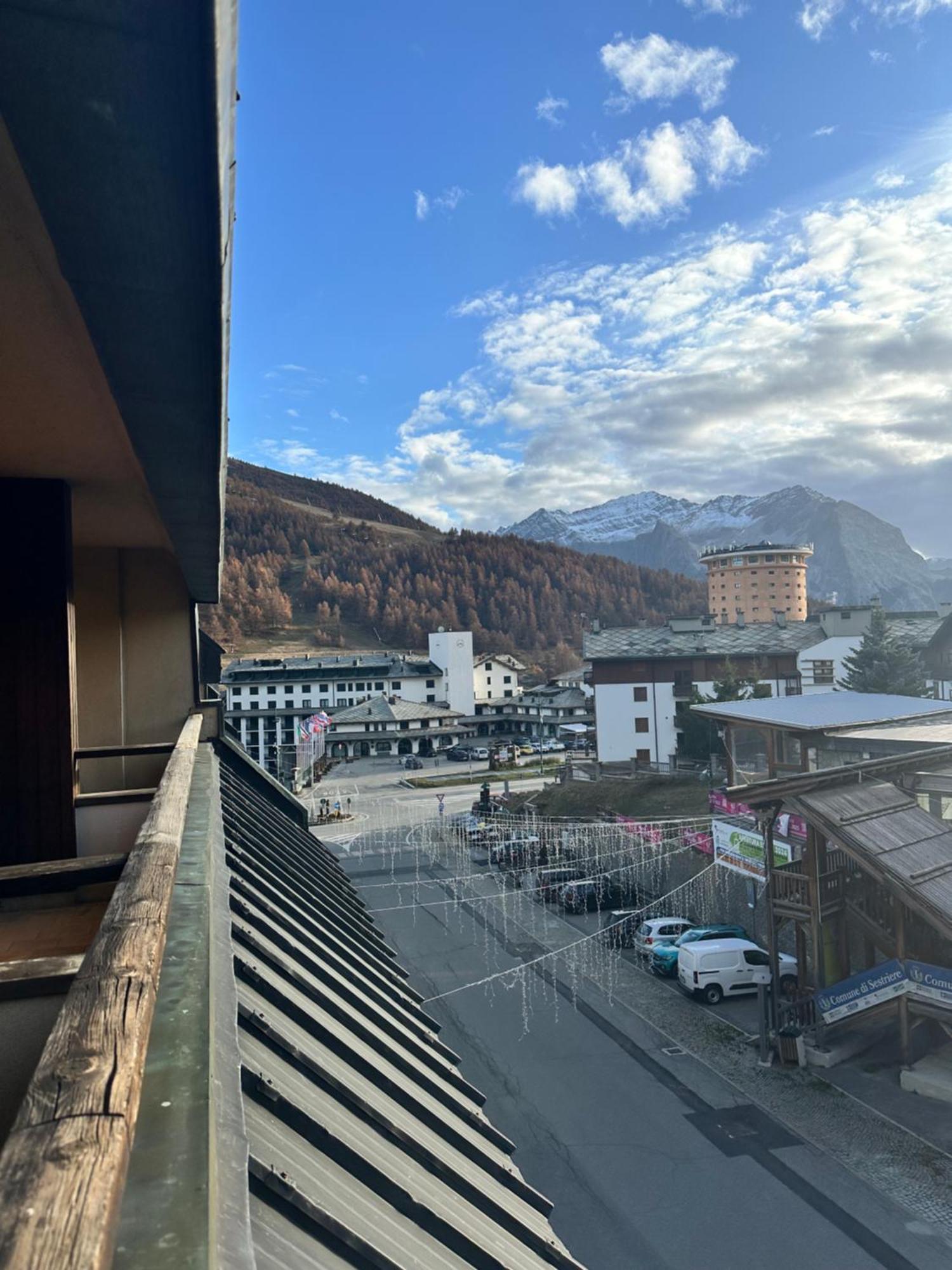 Prestige In Centro By Mountainhouses Apartment Sestriere